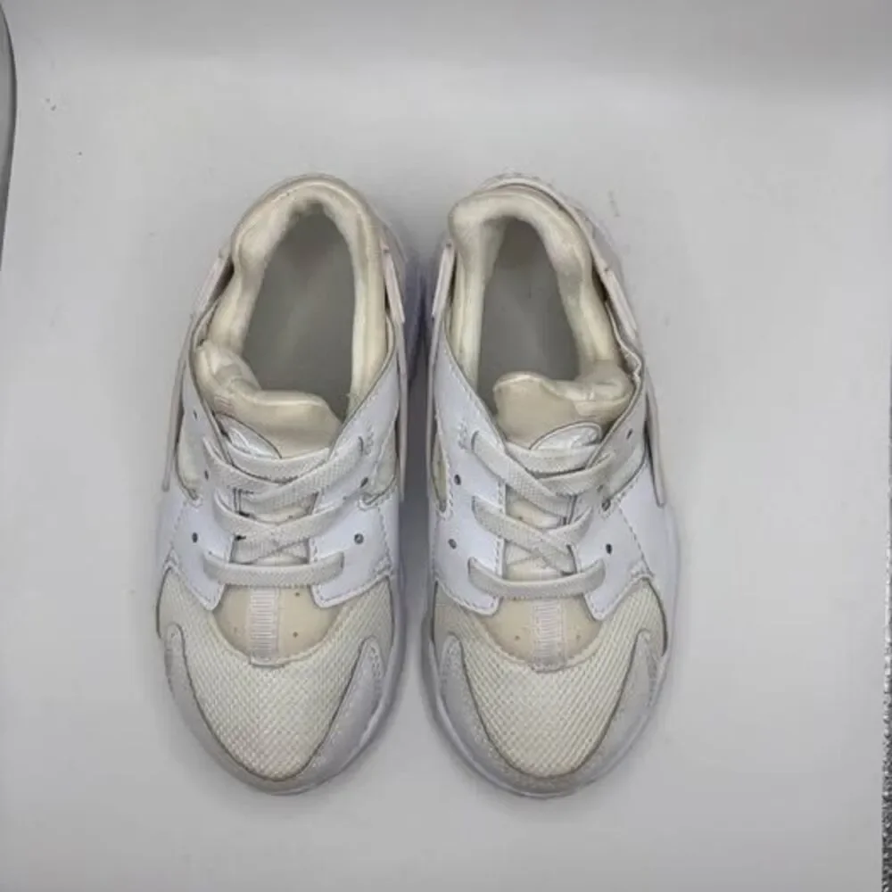 Kids Nike Air Huarache Sneakers Size 10C